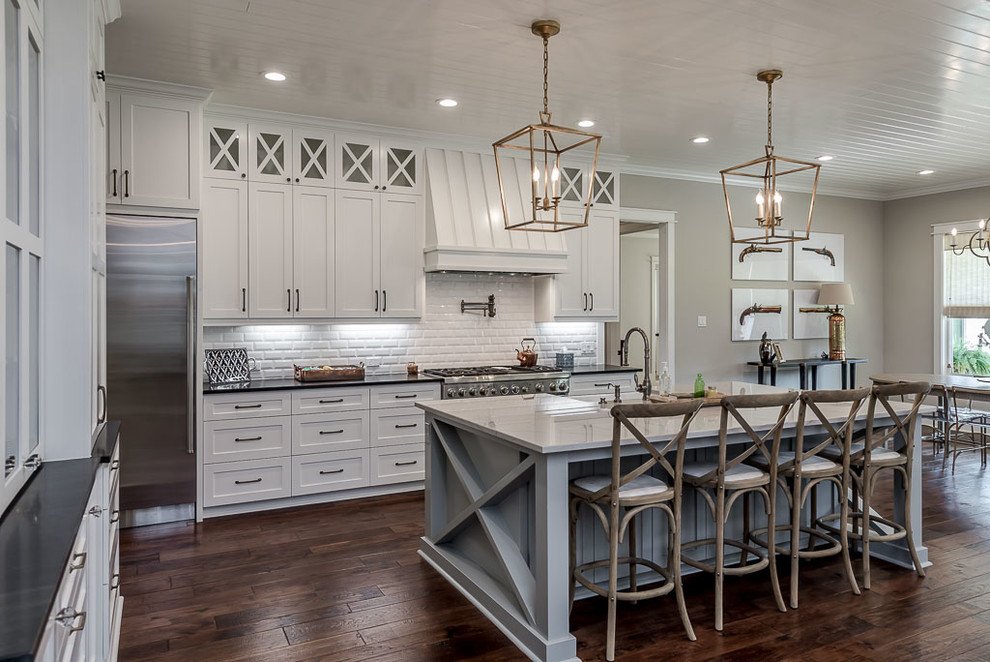 Example of a transitional kitchen design in Austin
