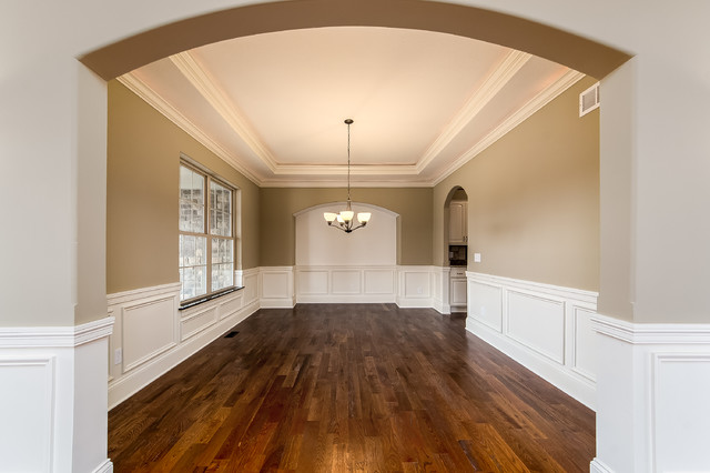 Home design - transitional home design idea in Columbus