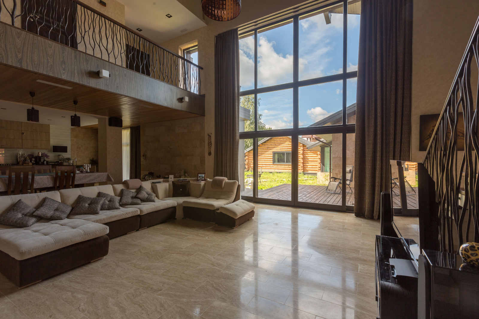 Дом в коттеджном поселке Вешки