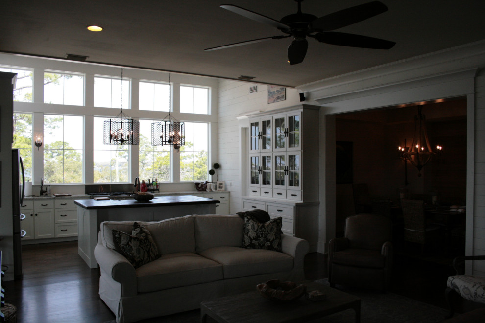 The Vlahos Cottage