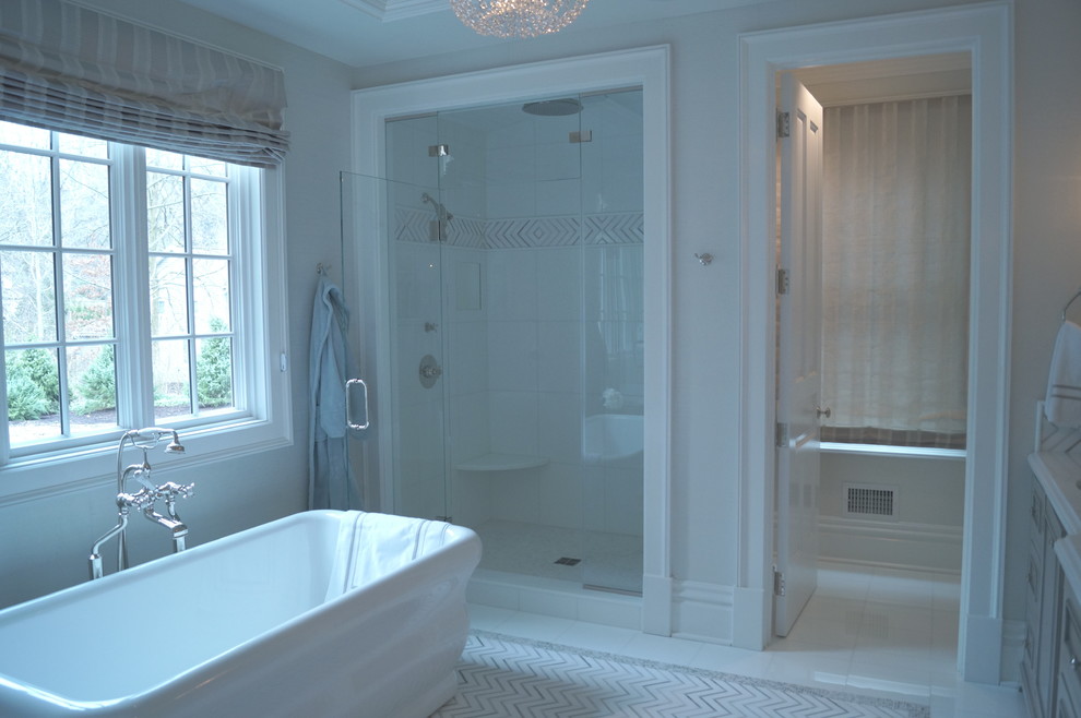Bathroom - transitional bathroom idea
