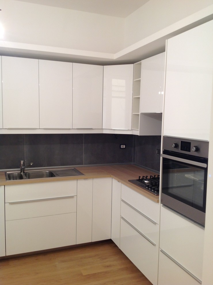 Appartamento in Viale Giulio Cesare