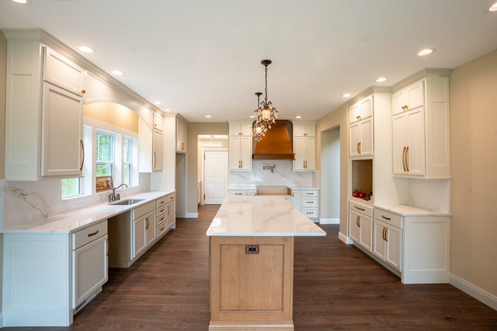 Kitchen, Pantry and Living Area 26