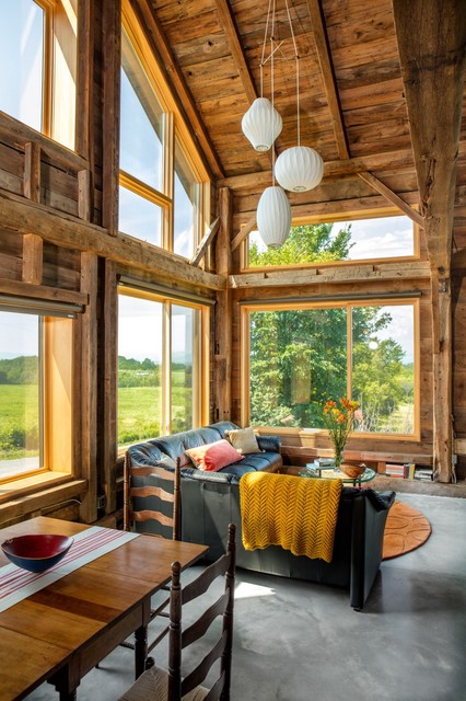 Addison Farm Barn rustikal-wohnbereich