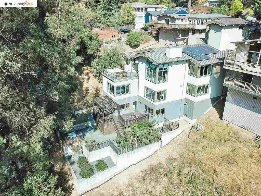 Contemporary Craftsman