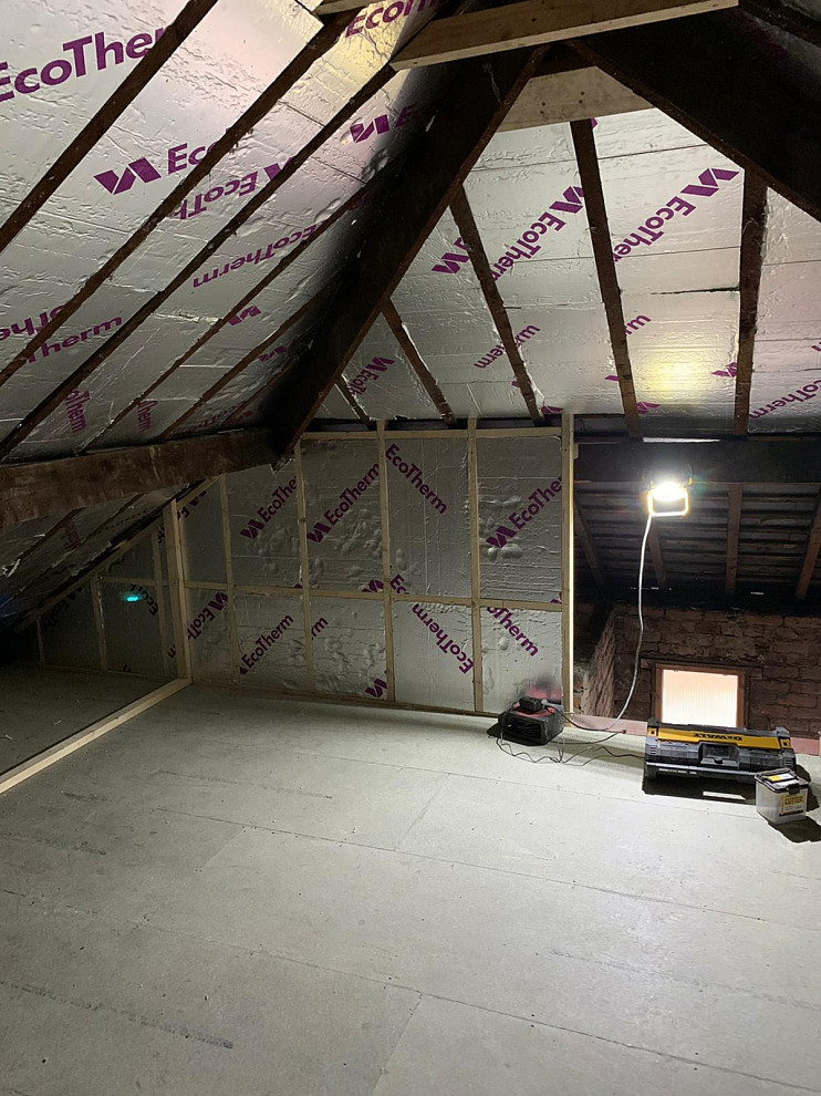 West Didsbury Renovation with Wall Murals