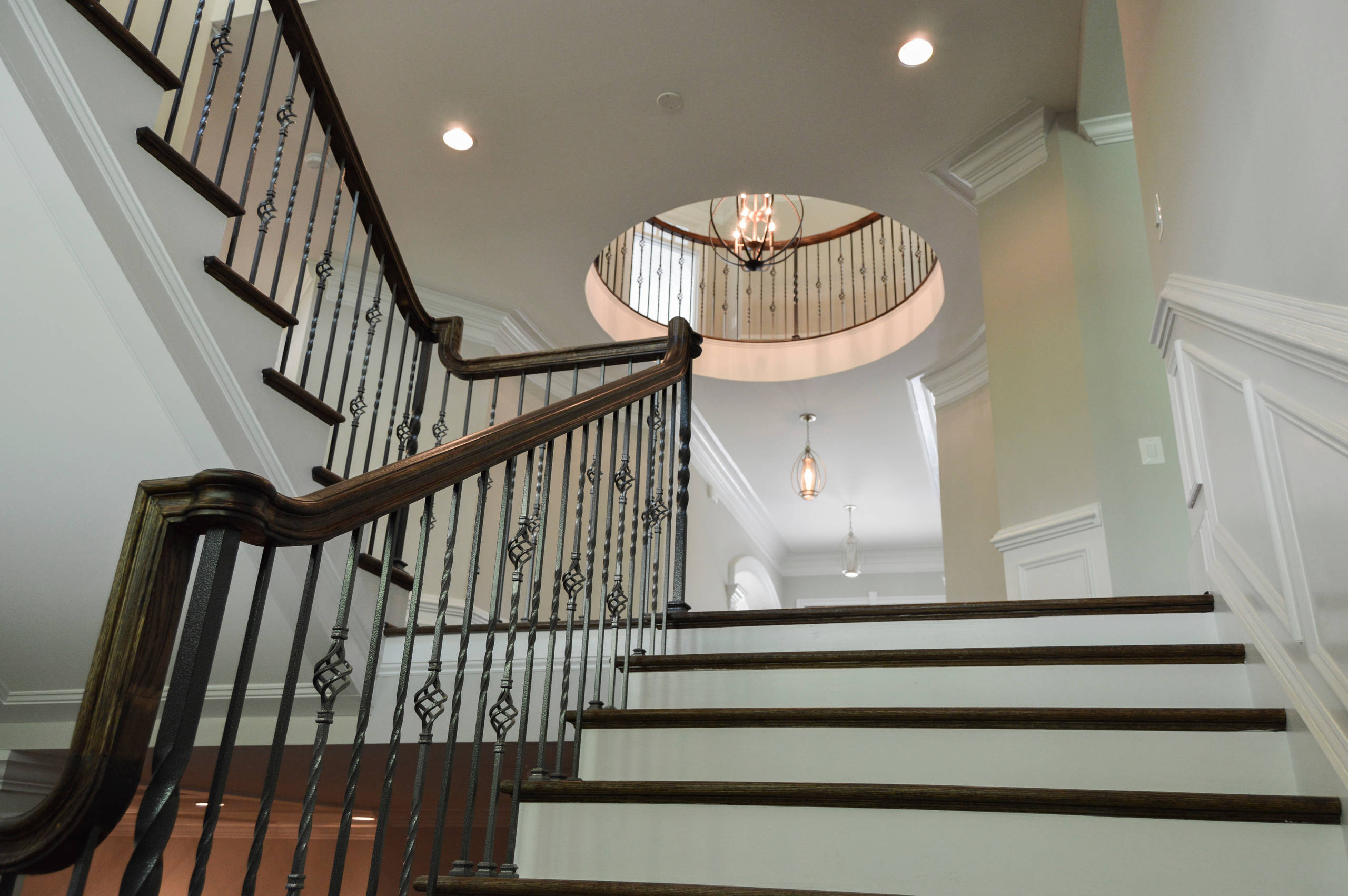 38_European Style Circular Balcony and Multi-level Staircase, Middleburg, VA 201