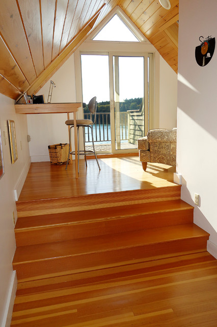 Calf Island Cove Cottage Beach Style Staircase Portland