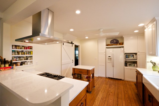 3rd Ave. Kitchen landhausstil-kueche