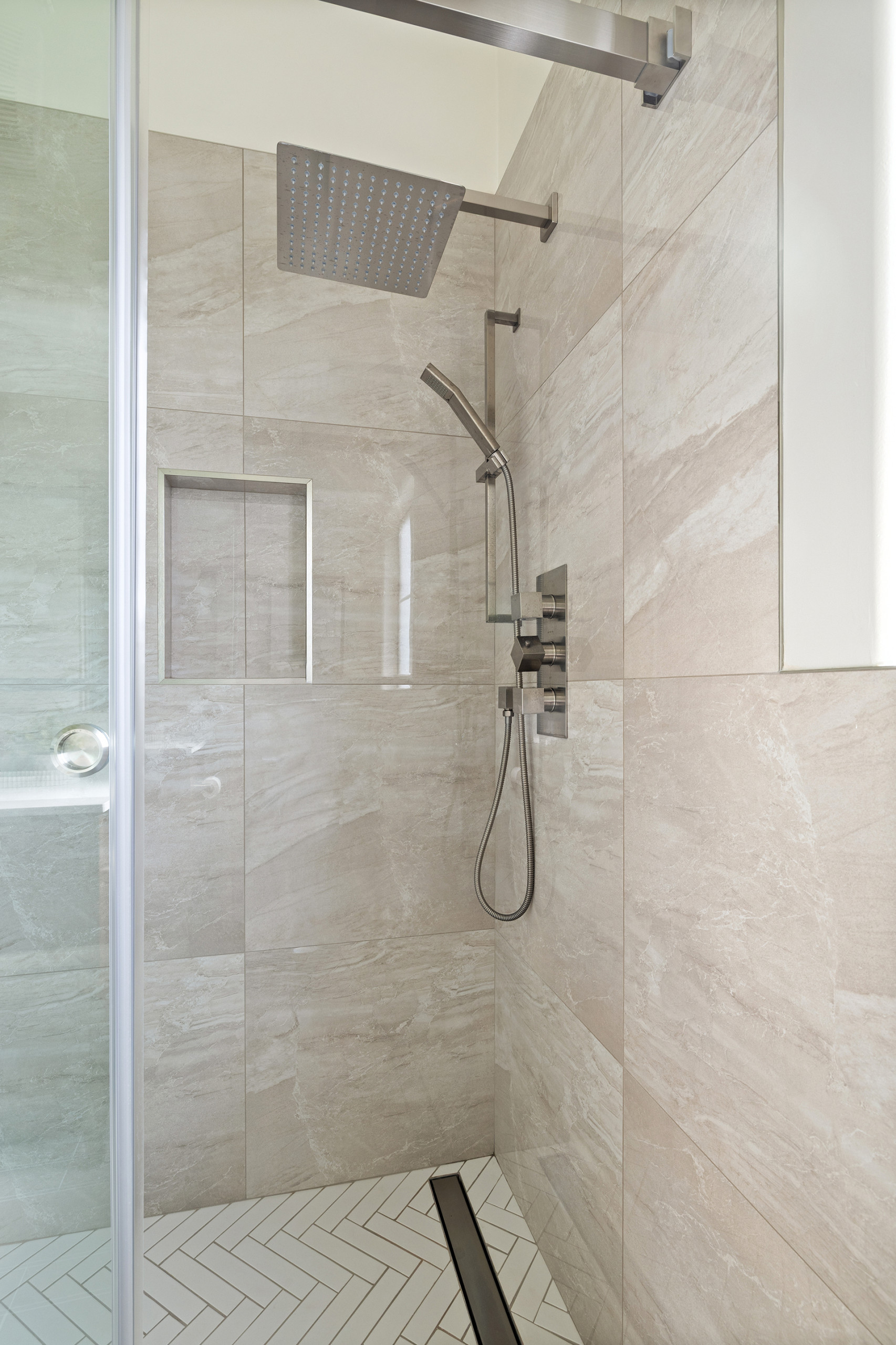 Santa Monica / Second Bathroom Remodel