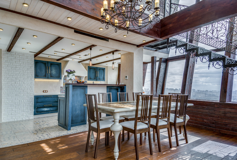 Пентхаус в Санкт-Петербурге. Мебель и отделка из массива.