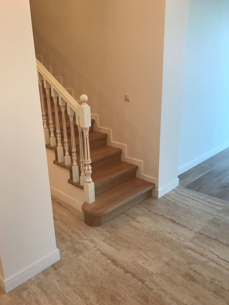 Деревянная лестница