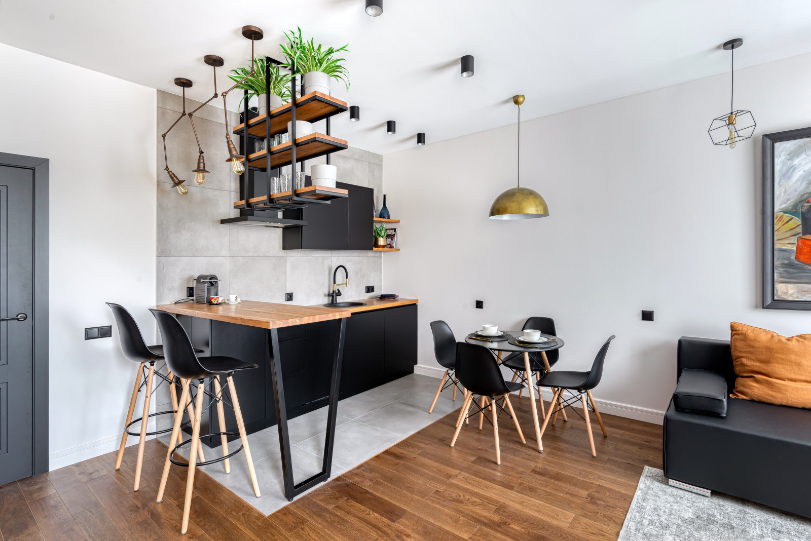 Студия в стиле лофт для холостяка: зона кухни