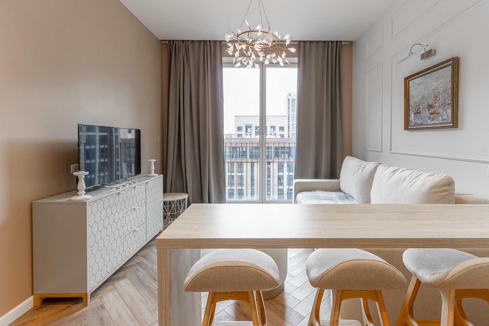 Светлые апартаменты ЗИЛ