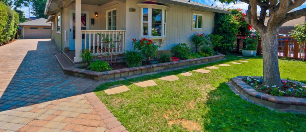 Columns-Pavers-Gates-Planter Boxes-Fencing-Concrete Steps-Porch