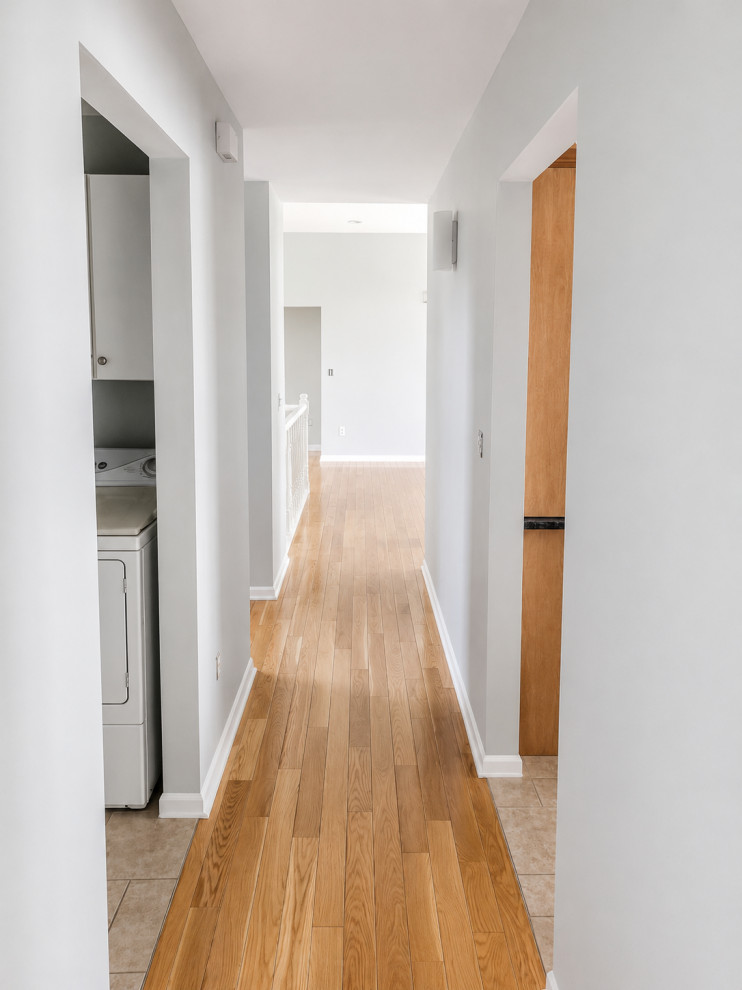 Onstead - Lake House Interior Painiting