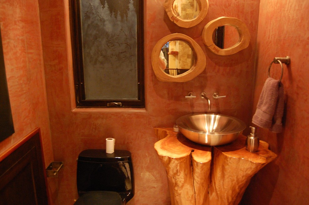 Transitional home design photo in Albuquerque