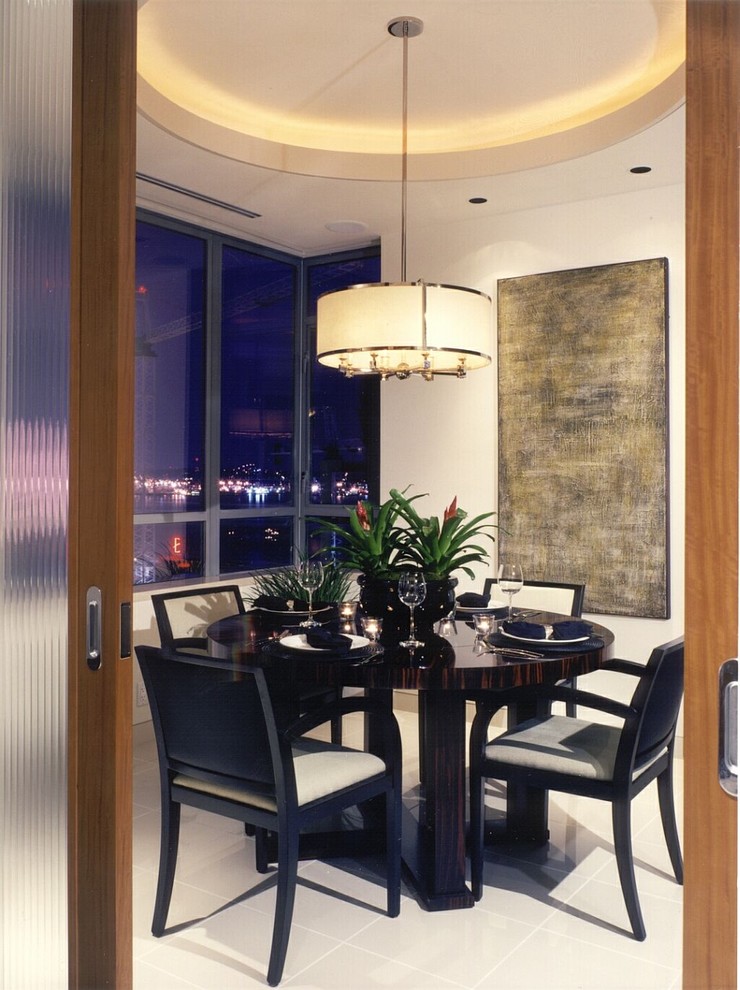 Inspiration for a mid-sized contemporary dining room in Seattle.