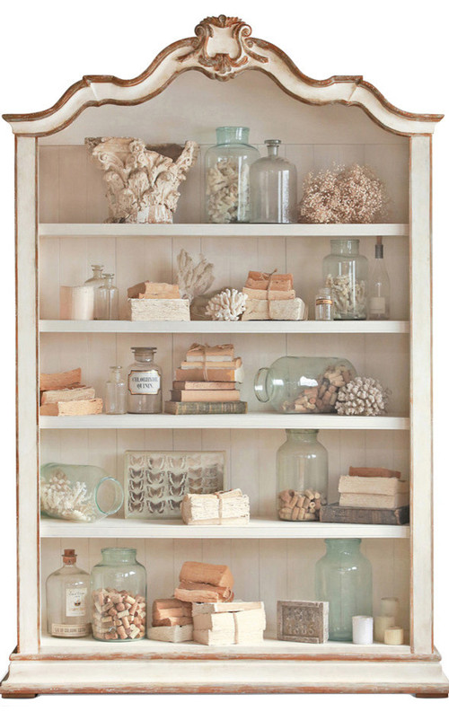 Eloquence� Rousseau Bookcase in Gilt and Pale White. Swedish decor inspiration, French and Gustavian Design Style from Eloquence. #swedish #interiordesign #frenchcountry #gustavian #nordic #decoratingideas #whitedecor #eloquence #furniture