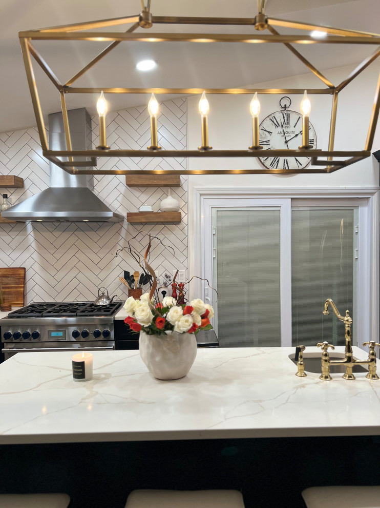 Tuxedo Kitchen