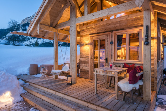 Tiny Chalet rustik-traedaeck