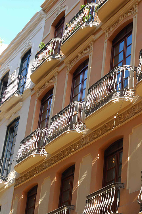 Объекты OIKOS по всему миру !!!!  Plaza Las Flores и Пуэрта-дель-Мар