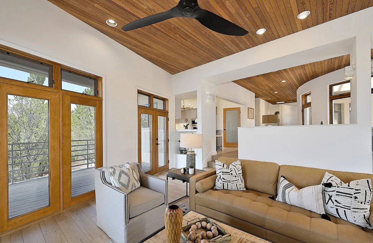 EARNEST RESIDENCE