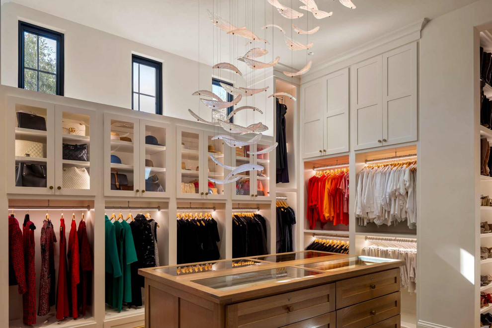 Hillside Hasiera - Mediterranean - Closet - Austin - by Vanguard Studio ...