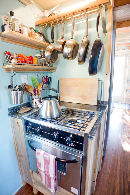 Tiny House Kitchen contemporary-koek