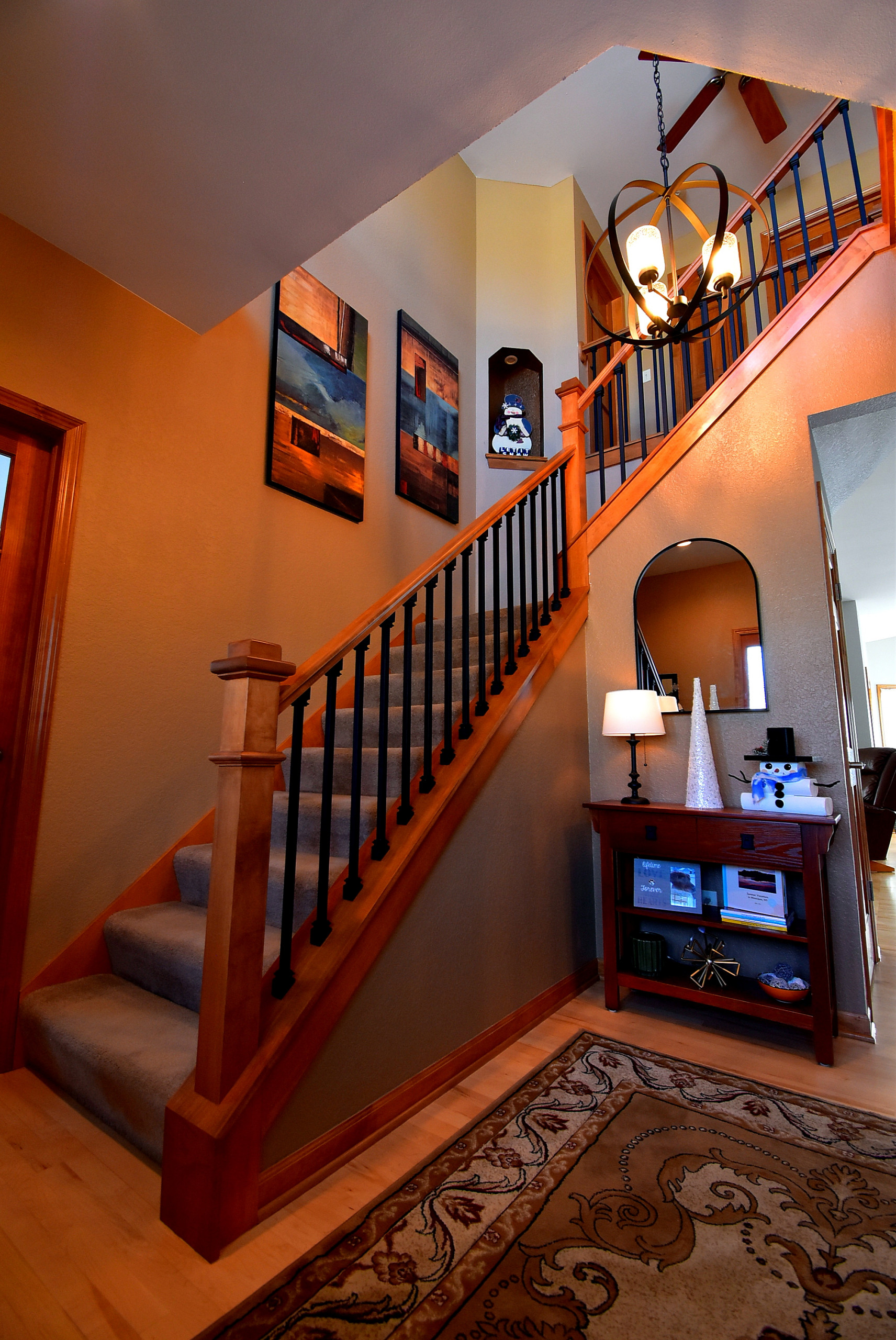 New Berlin Residence - Updated Handrail