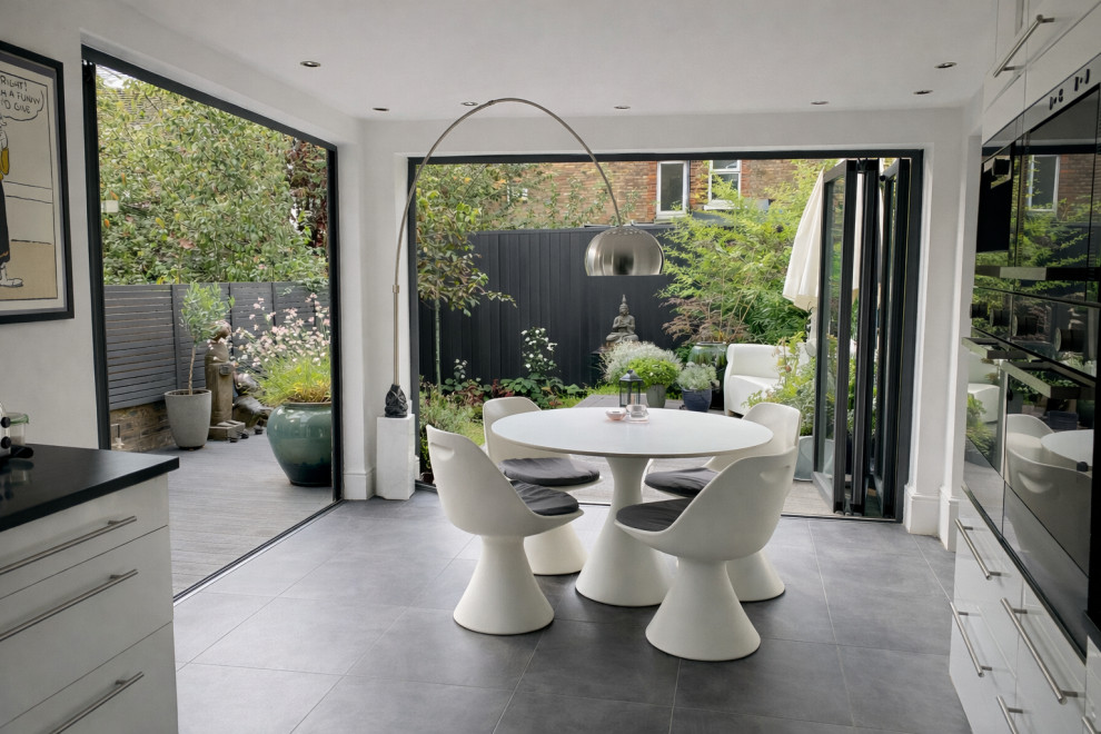 Ramsgate Contemporary Kitchen