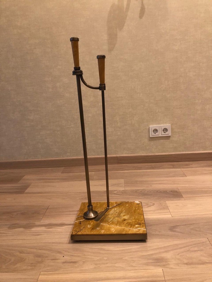 Современный камин-рама из мрамора Giallo Siena