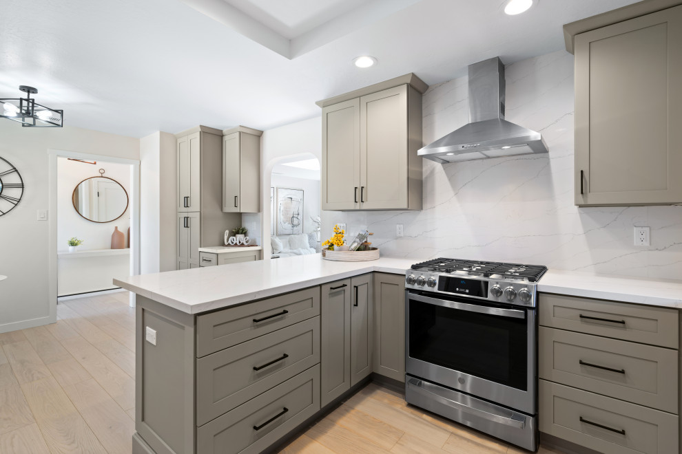 Modern Greige RTA Kitchen Cabinets with Quartz Countertops | The ...