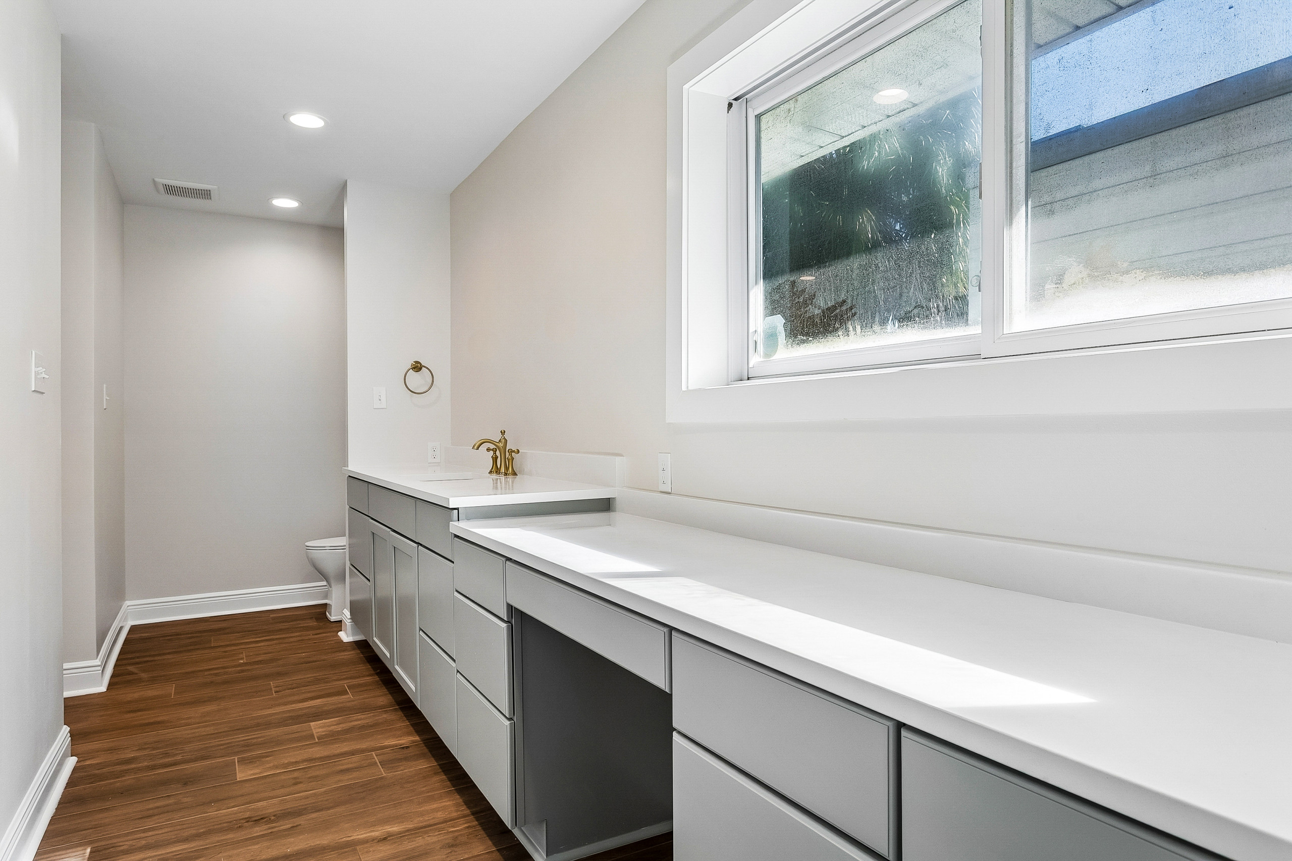 Illinois Street Renovation