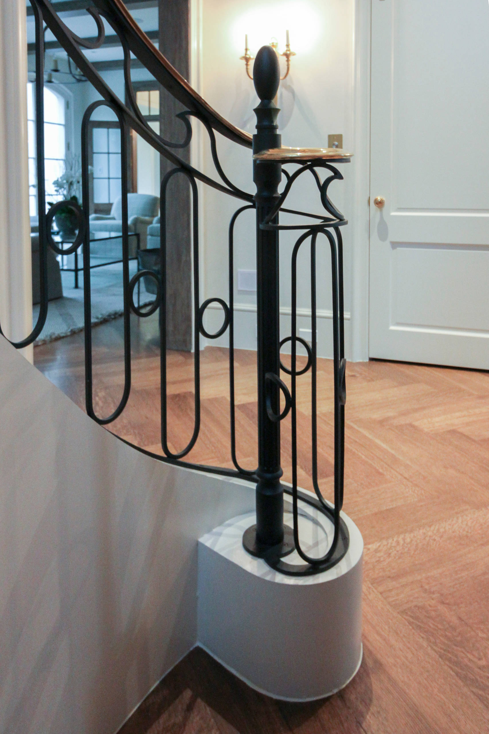 61_Sculptural/Elliptical Staircase in Washington, DC 20008