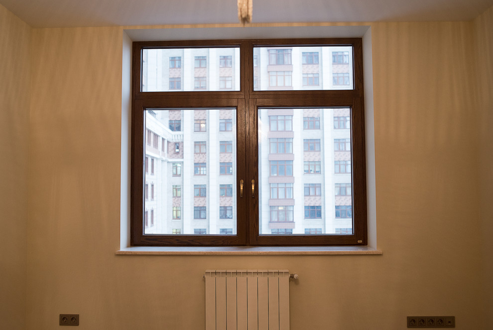 Дубовые окна в Триумф Паласе (дерево-алюминиевые окна)