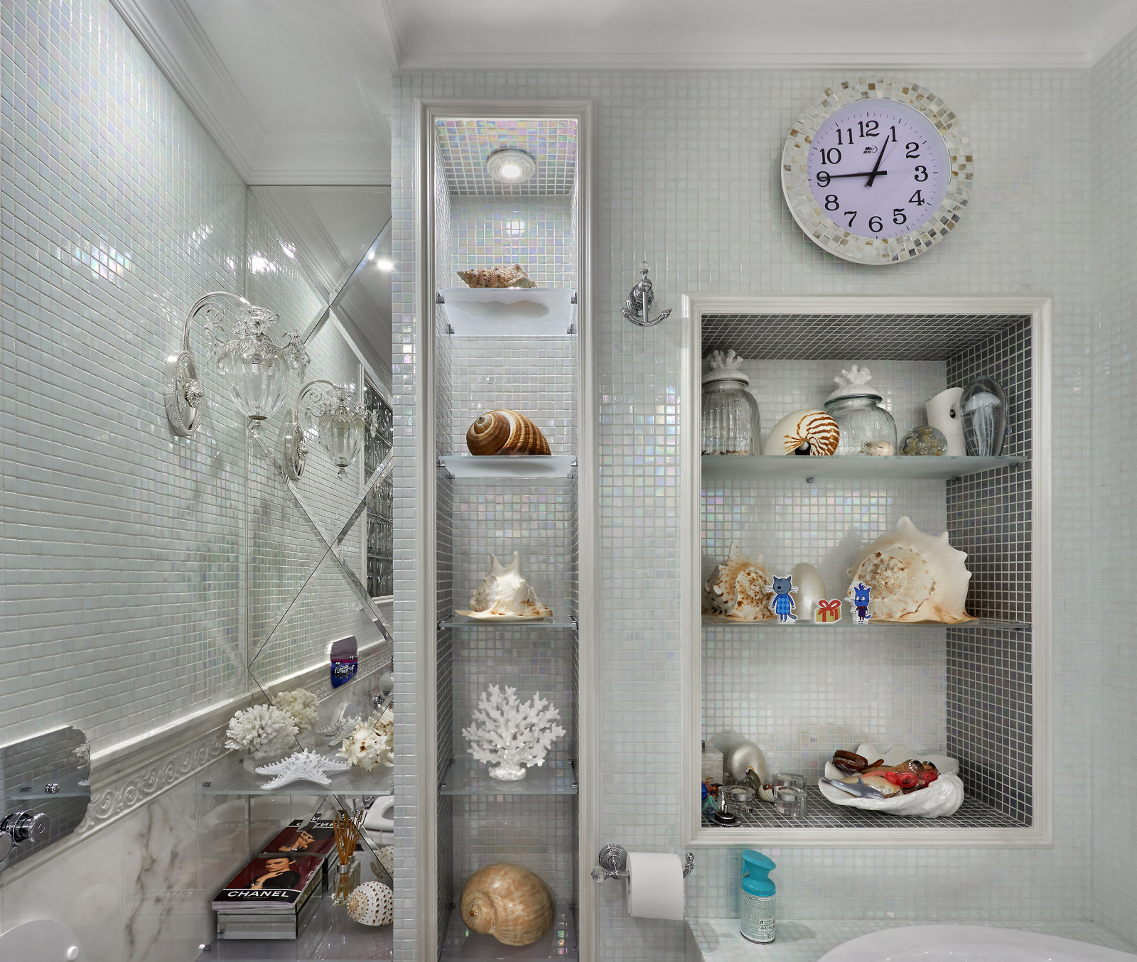 Сакко и Ванцетти (мебель фирмы Selena)