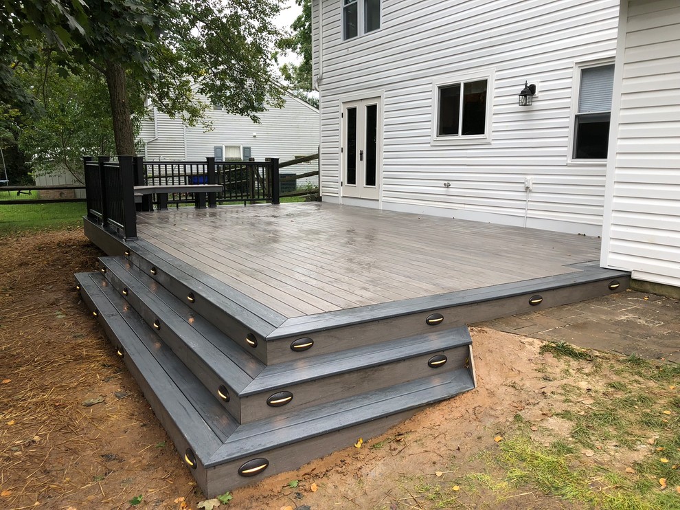 Ground Level Deck with Bench Seating
