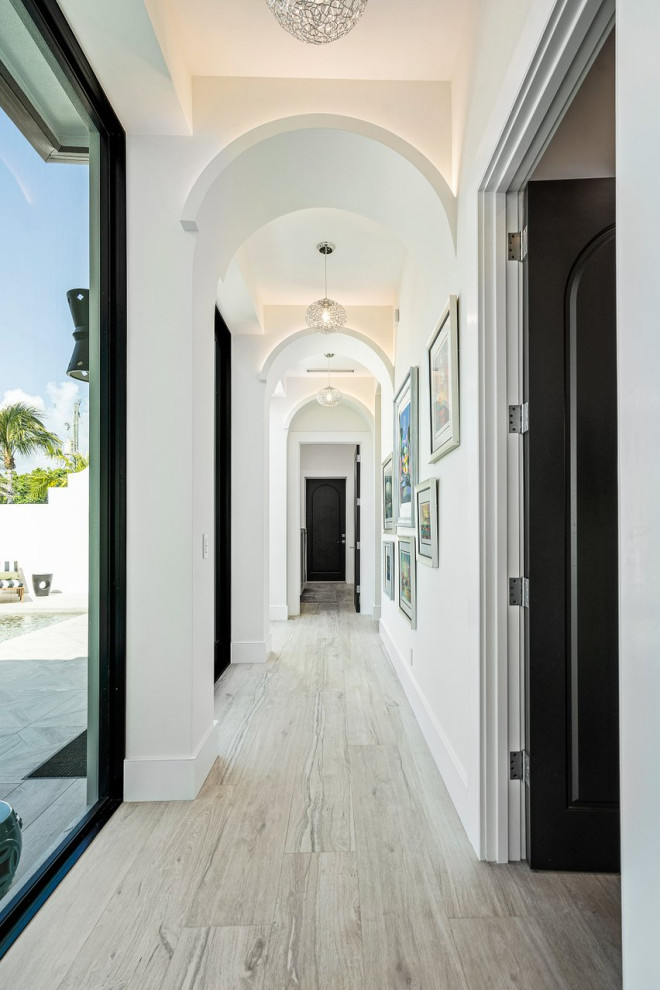 Example of a trendy hallway design in Miami