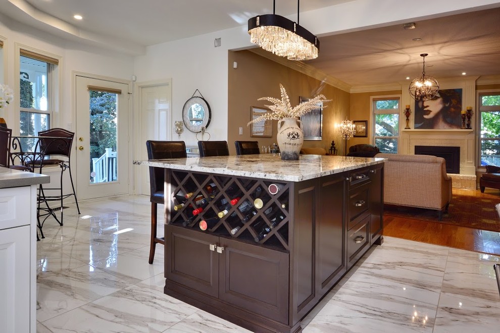 Home design - transitional home design idea in Toronto