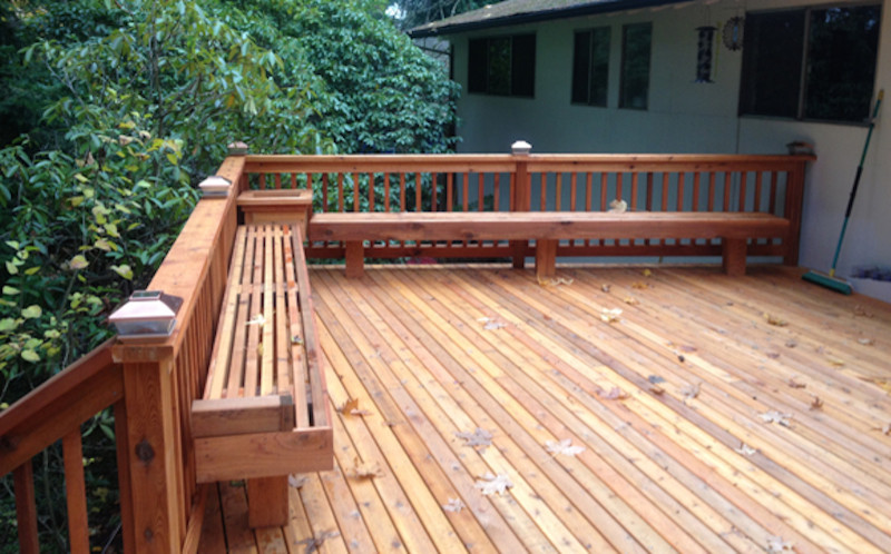 Inspiration for a mid-sized backyard balcony deck remodel in Seattle with no cover