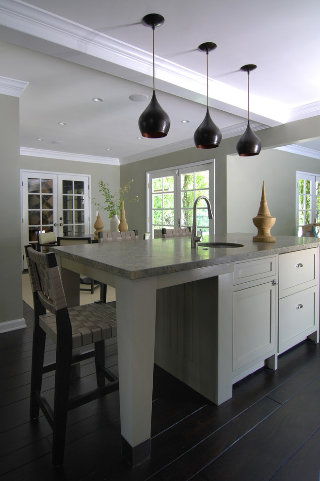 Traditional kitchen in Los Angeles with shaker cabinets.