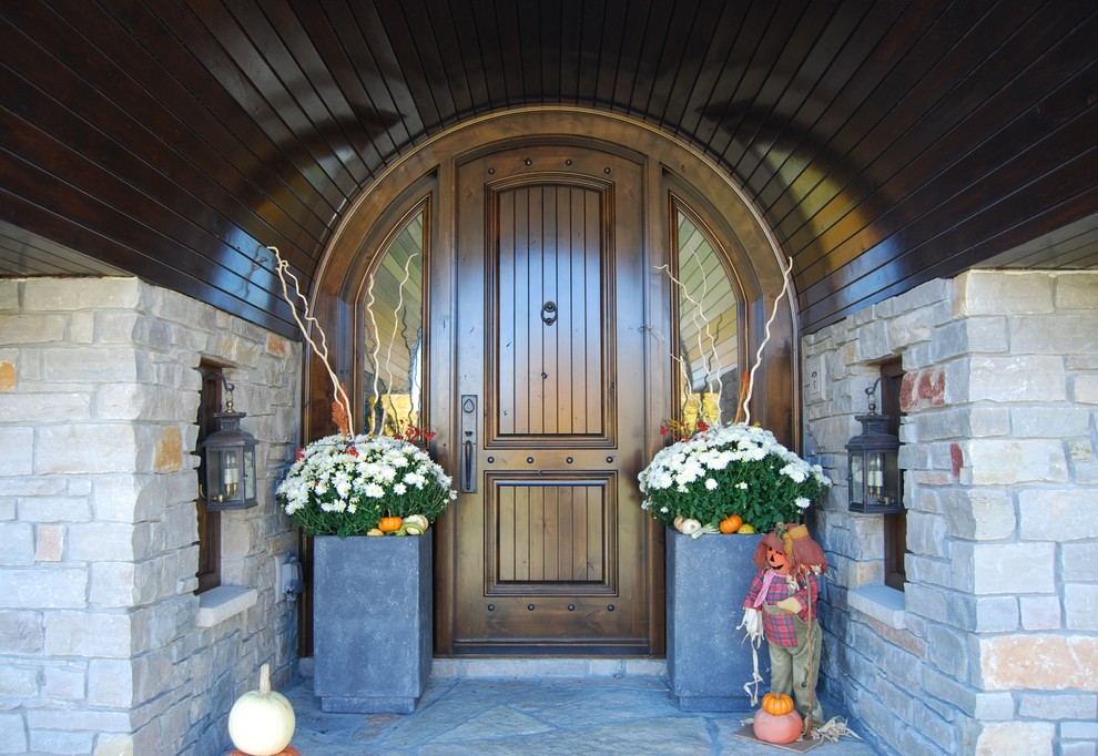 Photo of an entryway in Minneapolis.