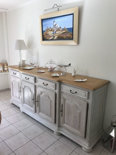 Enfilade voile "écume" dessus vernis naturel