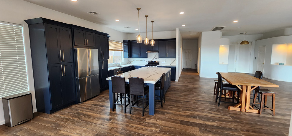 Example of a cottage chic kitchen design in Phoenix
