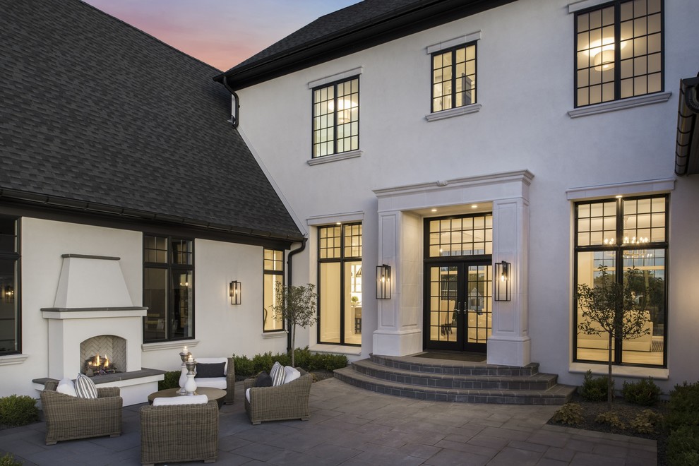 Transitional home design photo in Minneapolis