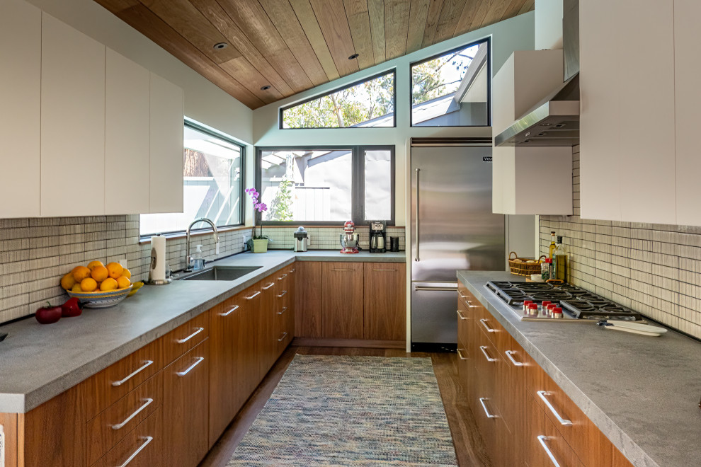 Photo of a midcentury kitchen in San Francisco.