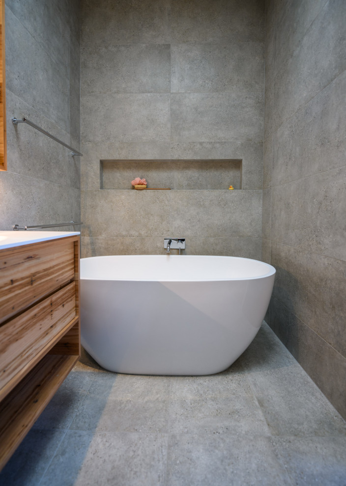 Eclectic bathroom in Melbourne.