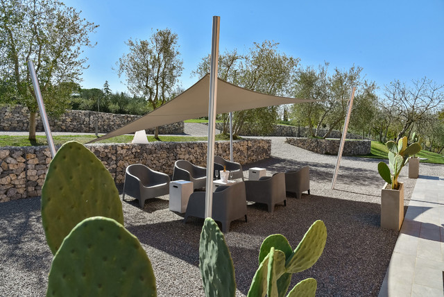 Villa Chic contemporary