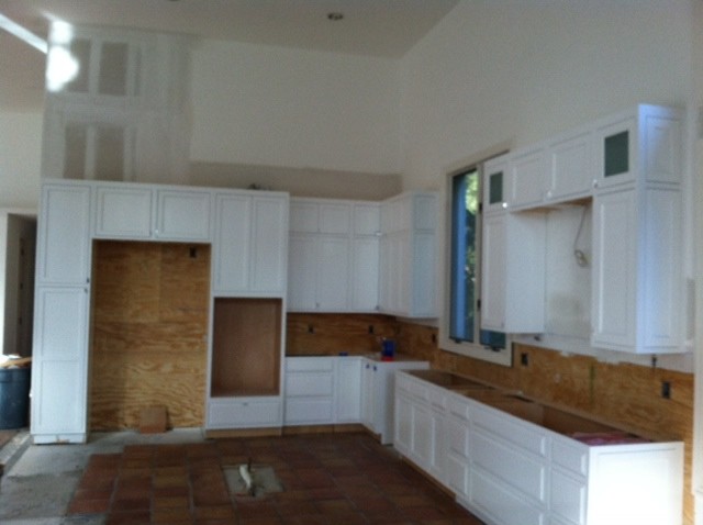 Transitional kitchen photo in Miami